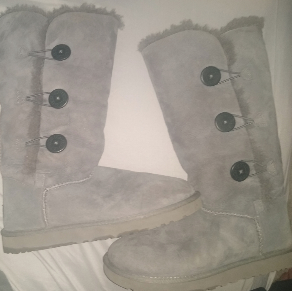 UGG Bailey Button Triplet II Boot